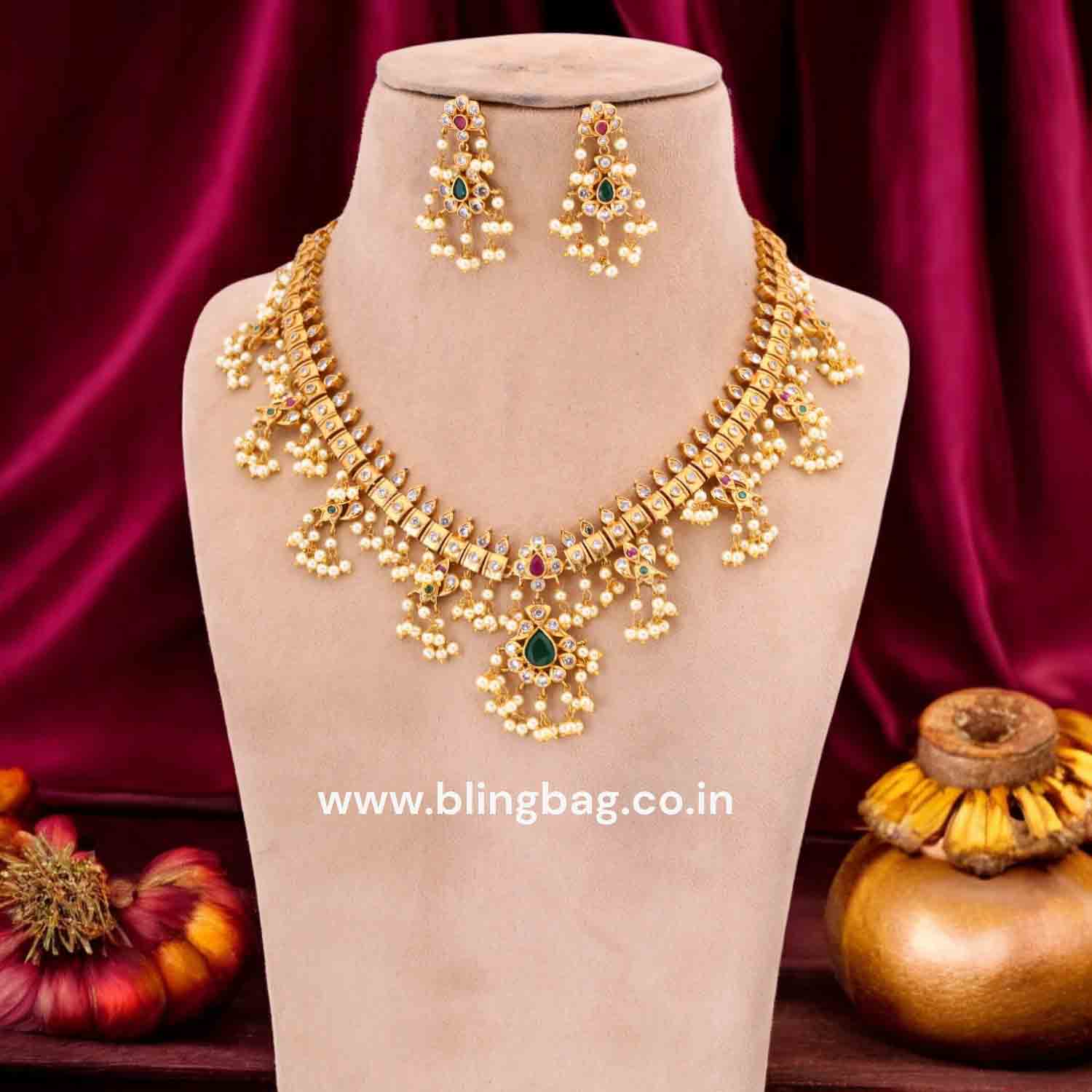 Golden Mini Yansi Antique Jewellery Set - Image 2