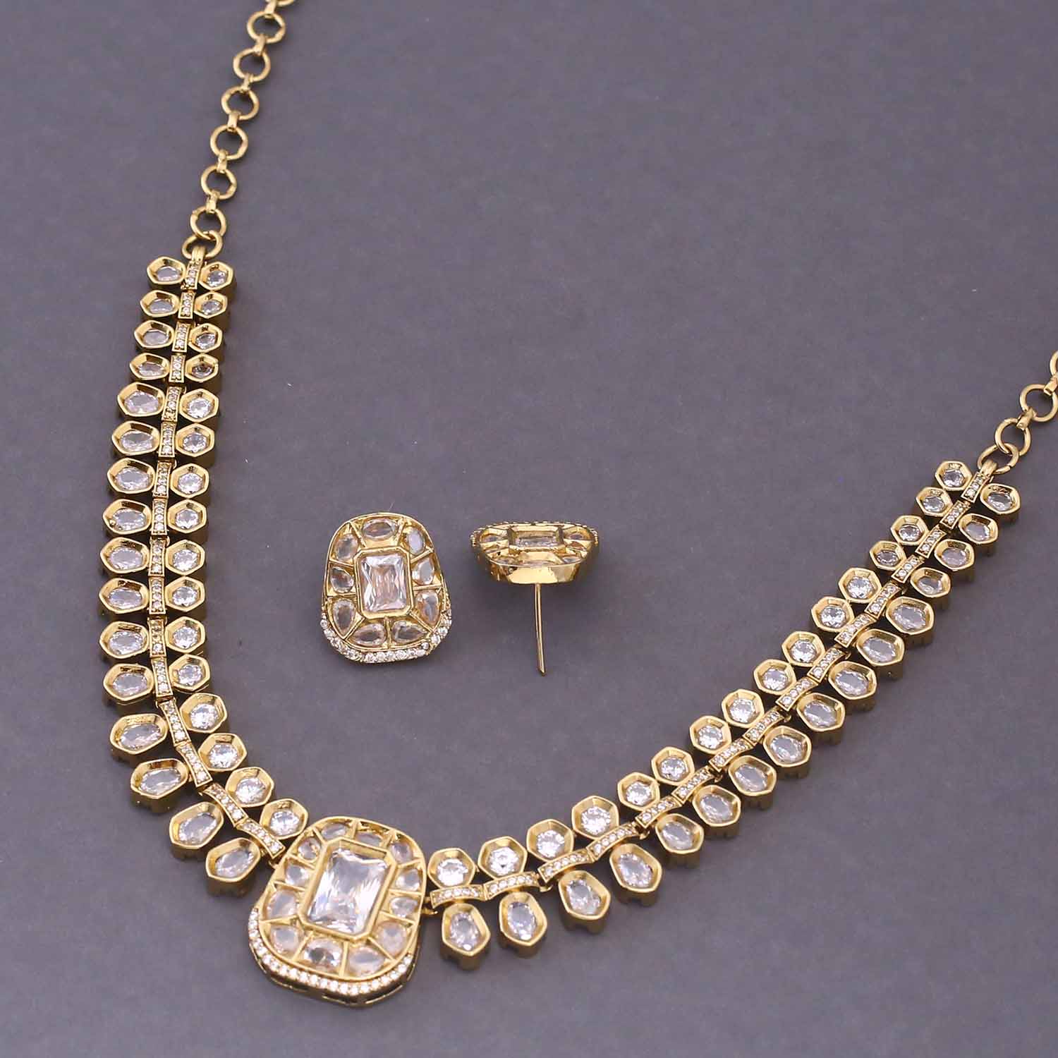 Golden Naria Victorian Jewellery Set - New Arrival - Image 4