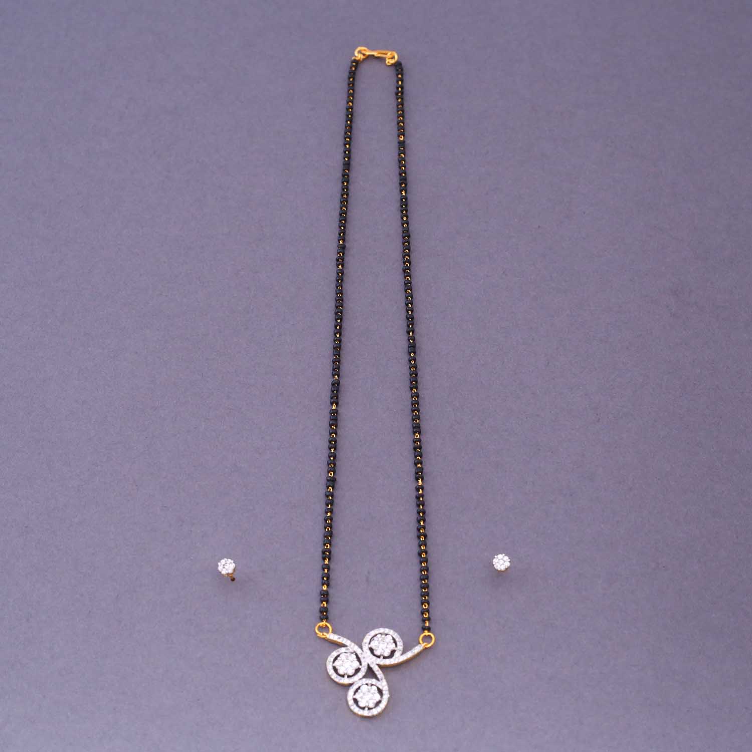 Golden Nicola Mangalsutra Set - Image 3