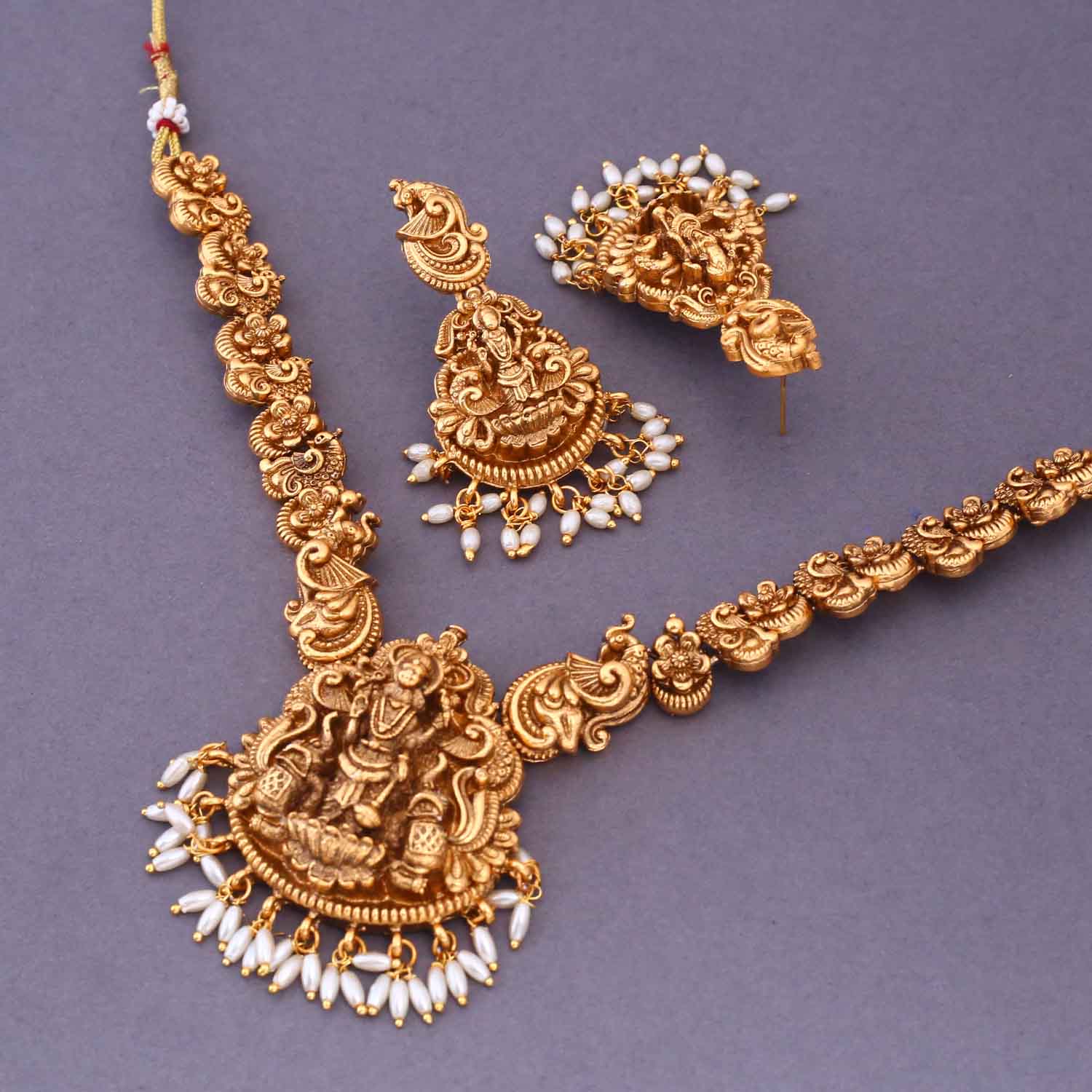 Golden Nirakara Temple Jewellery Set- New Arrival - Image 4