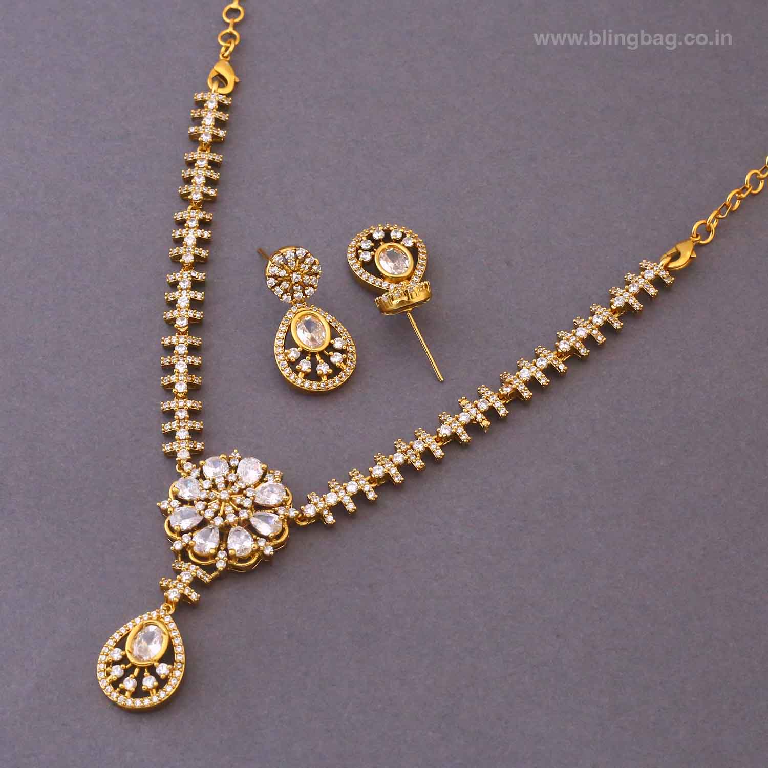 Golden Olisse Victorian Jewellery Set - New Arrival - Image 5