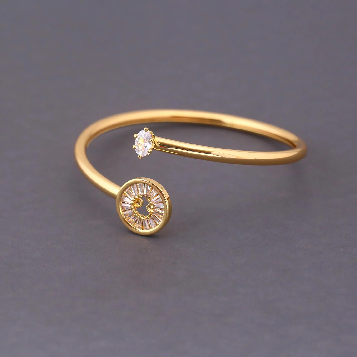 Golden Ora Zirconia Bracelet - Image 3