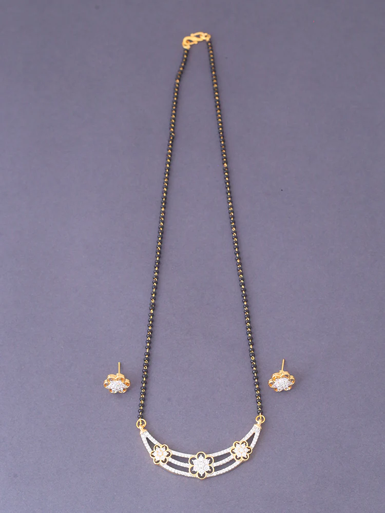Golden Parmati Mangalsutra Set - Image 3