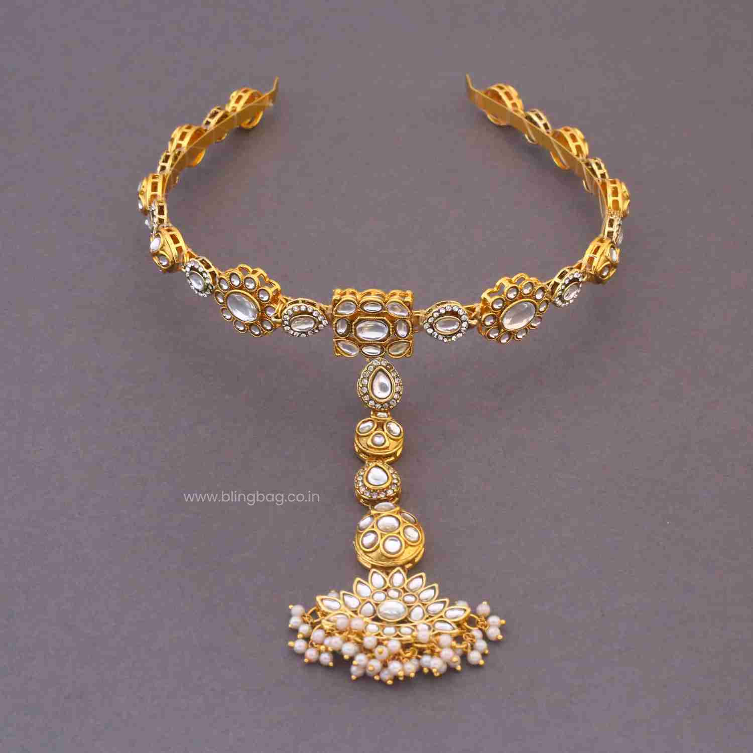 Golden Poojaa Hairband With Tikka - Image 3
