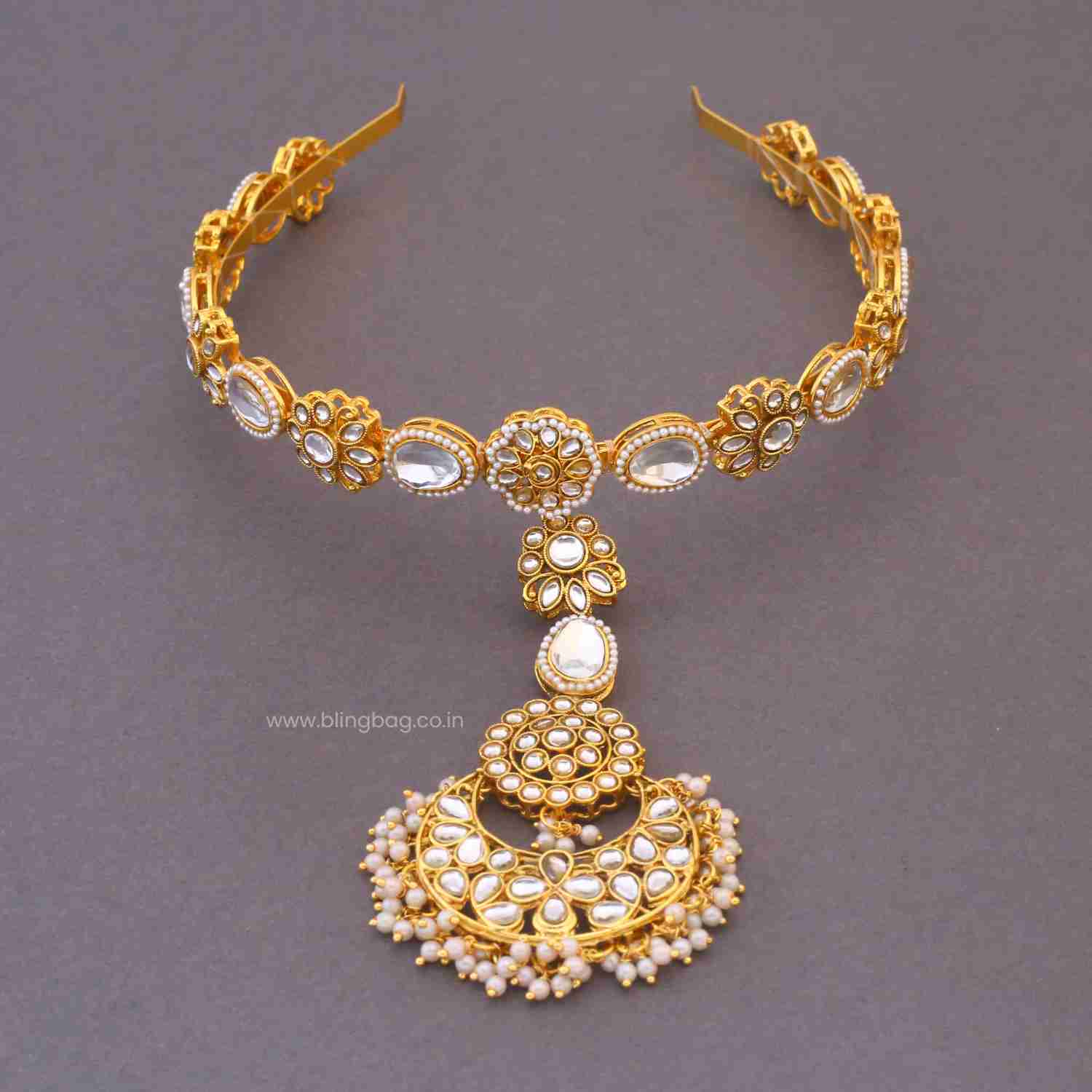 Golden Poojai Hairband With Tikka - Image 3