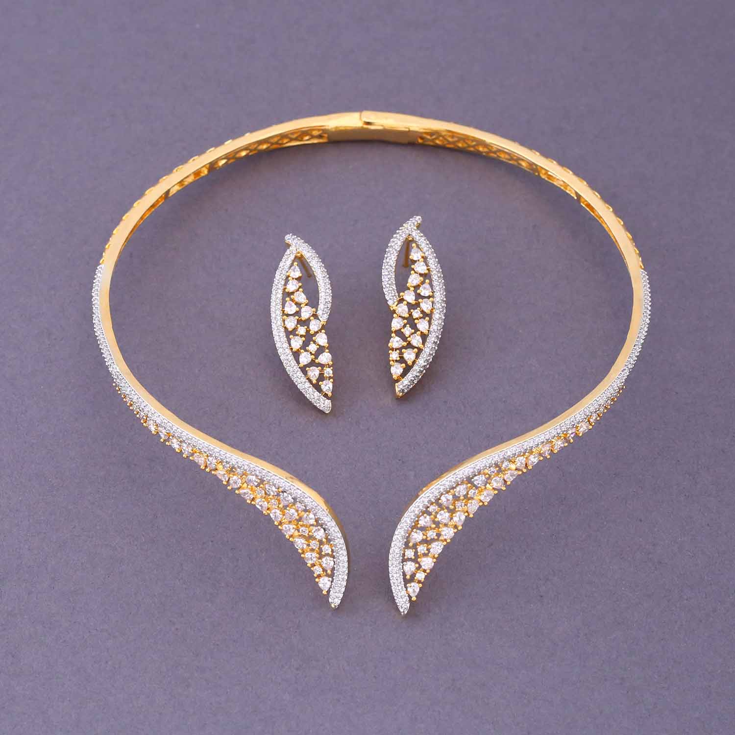 Golden Prelisa Hasli Zirconia Jewellery Set - Image 3