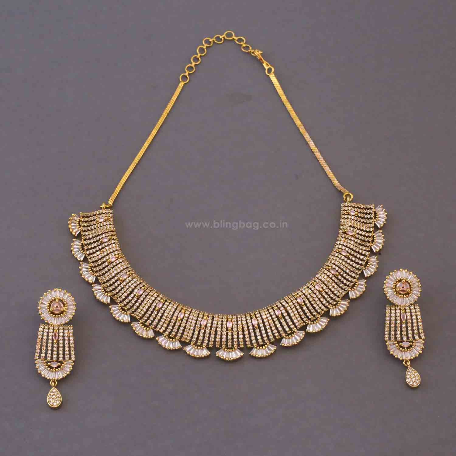 Golden Quasar Hasli Antique Jewellery Set - New Arrival - Image 3