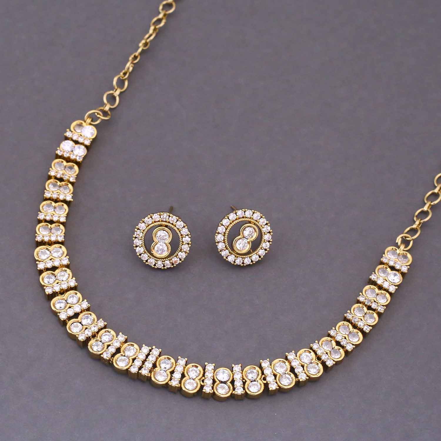 Golden Renate Victorian Jewellery Set - New Arrival - Image 5