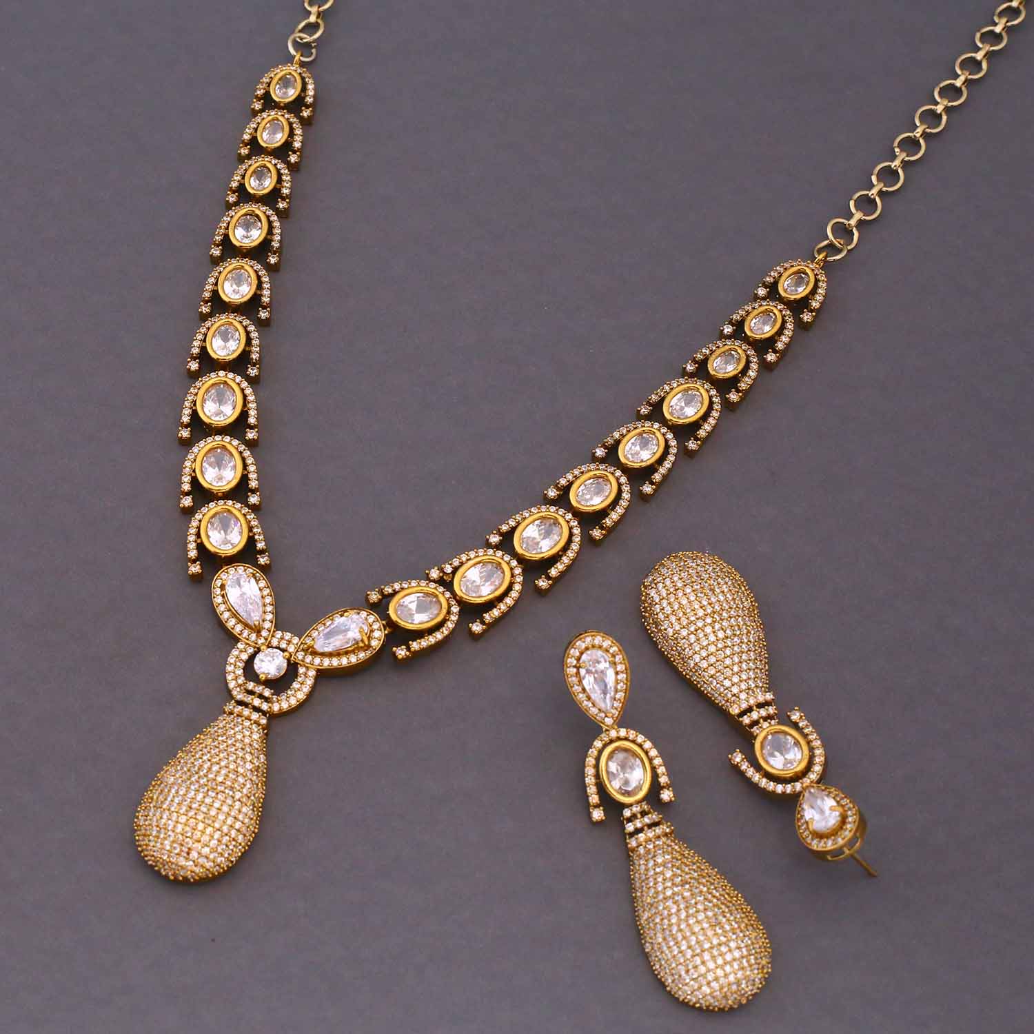 Golden Riva Victorian Jewellery Set - New Arrival - Image 5