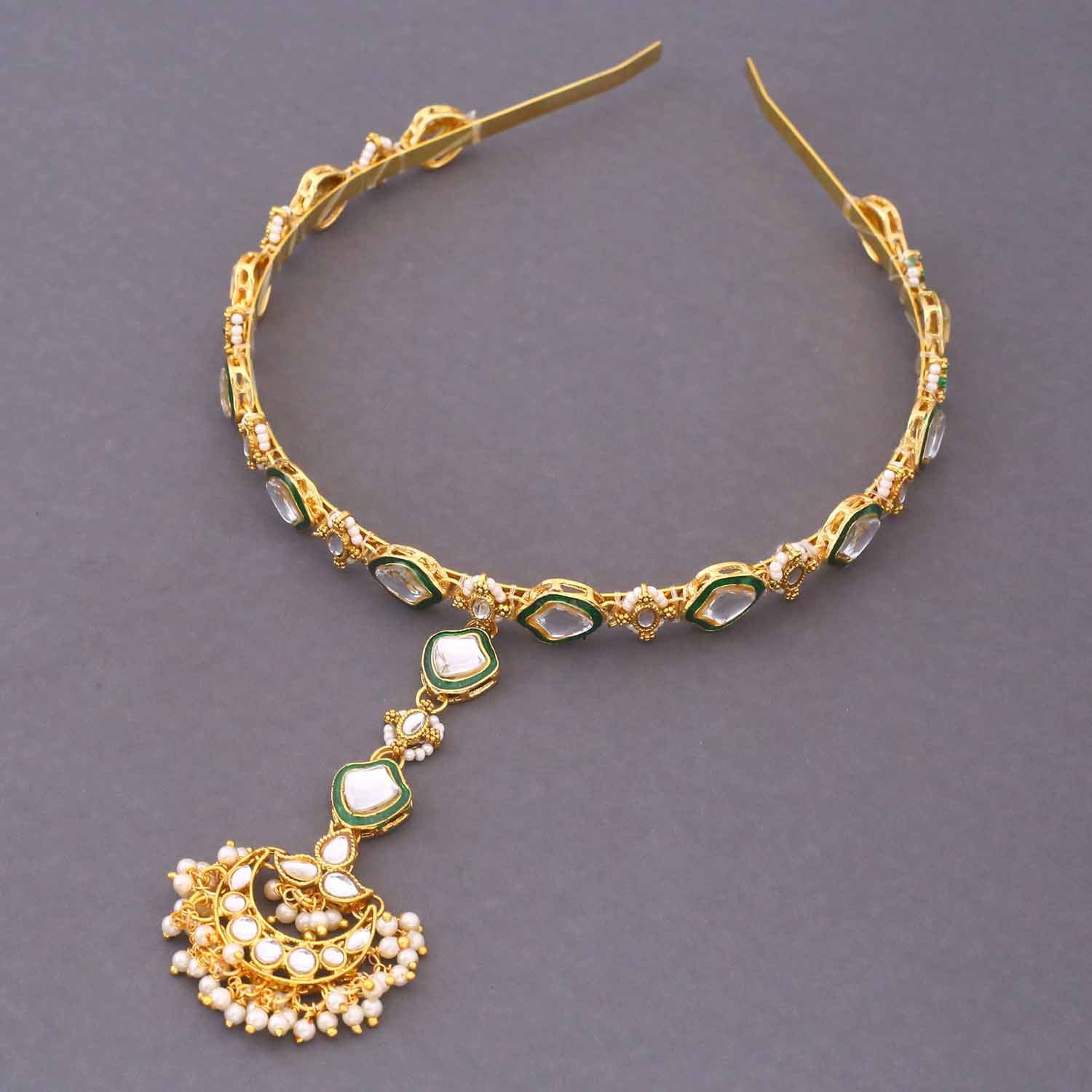 Golden Savi Hairband With Tikka - Image 4
