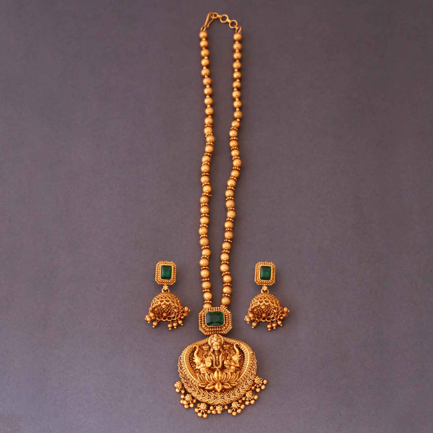 Golden Shantha Temple Jewellery Set- New Arrival - Image 3