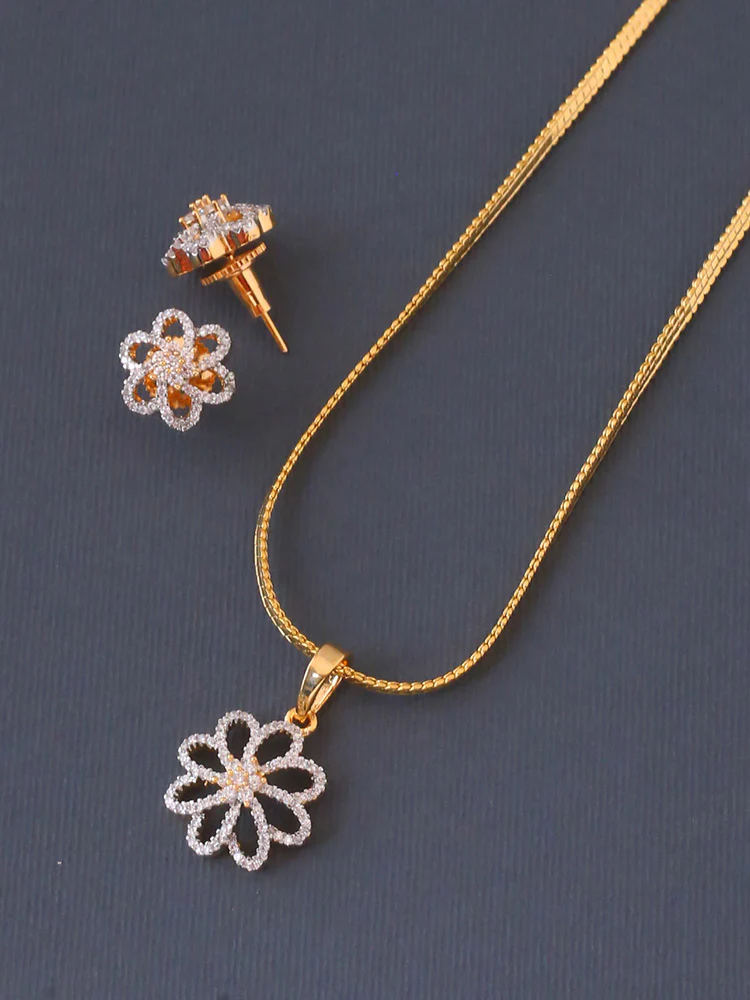 Golden Sloane Pendant Set - Image 4