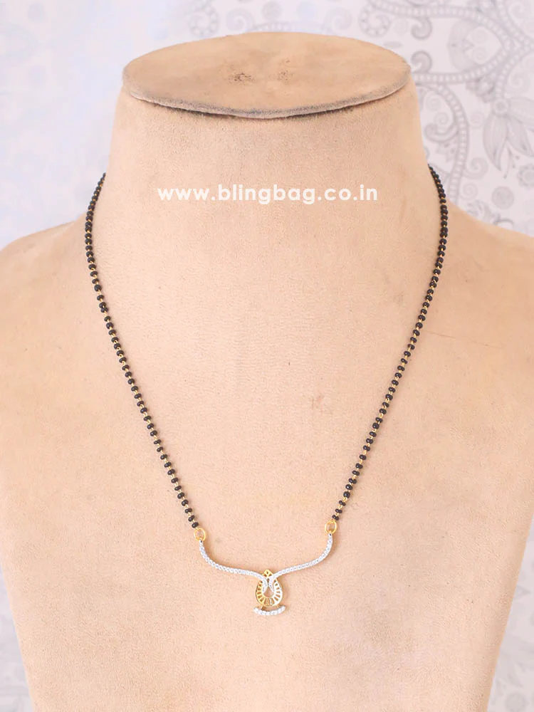 Golden Sophi Mangalsutra