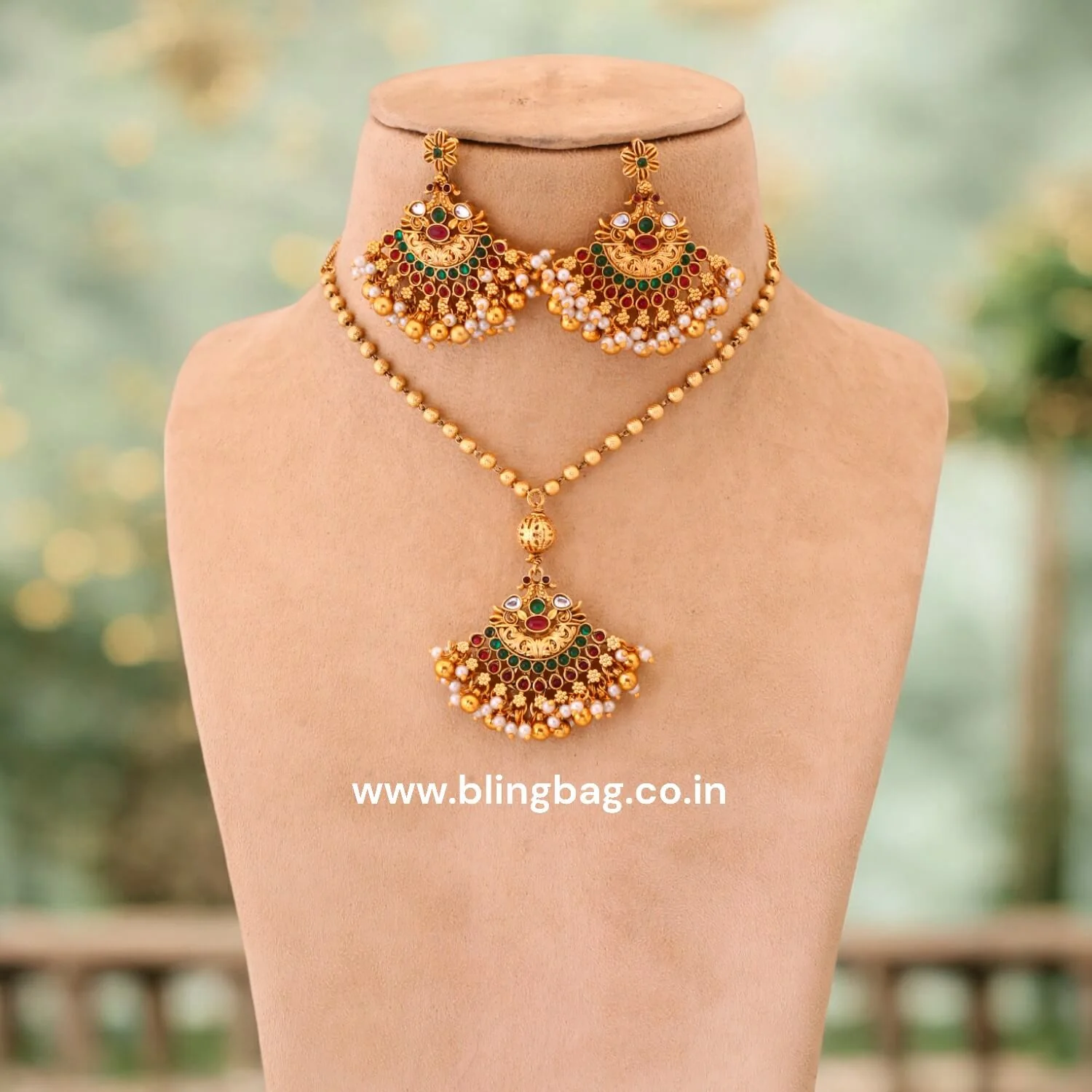 Golden Sunhairi Antique Pendant Set - New Arrival - Image 2