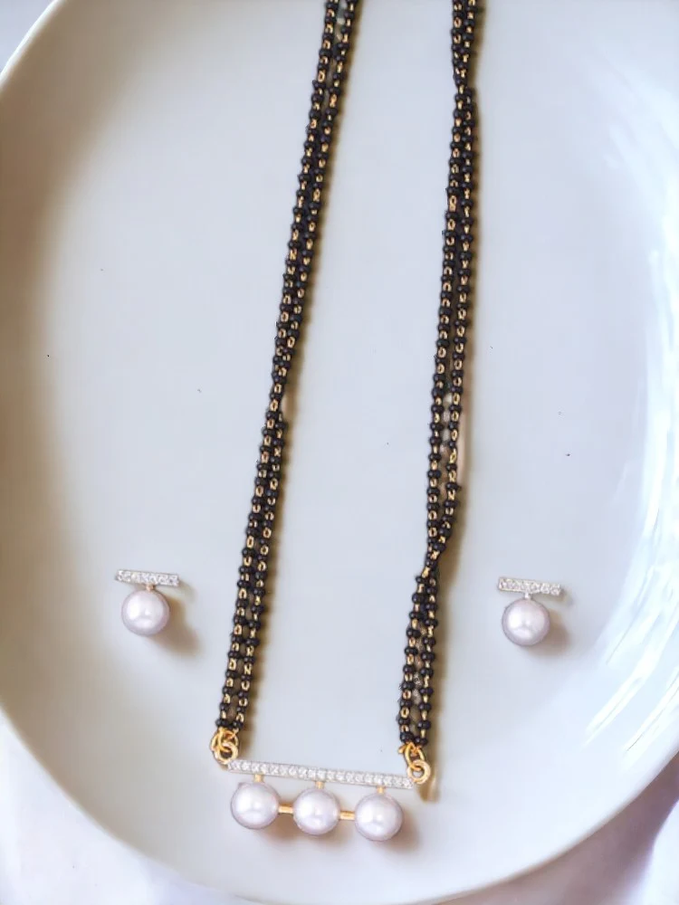 Golden Sybille Mangalsutra Set - Image 2