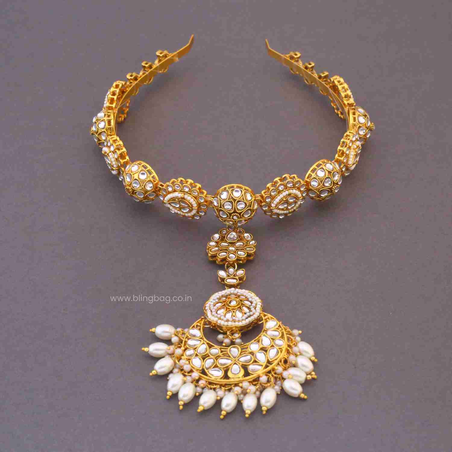 Golden Tanvii Hairband With Tikka - Image 2