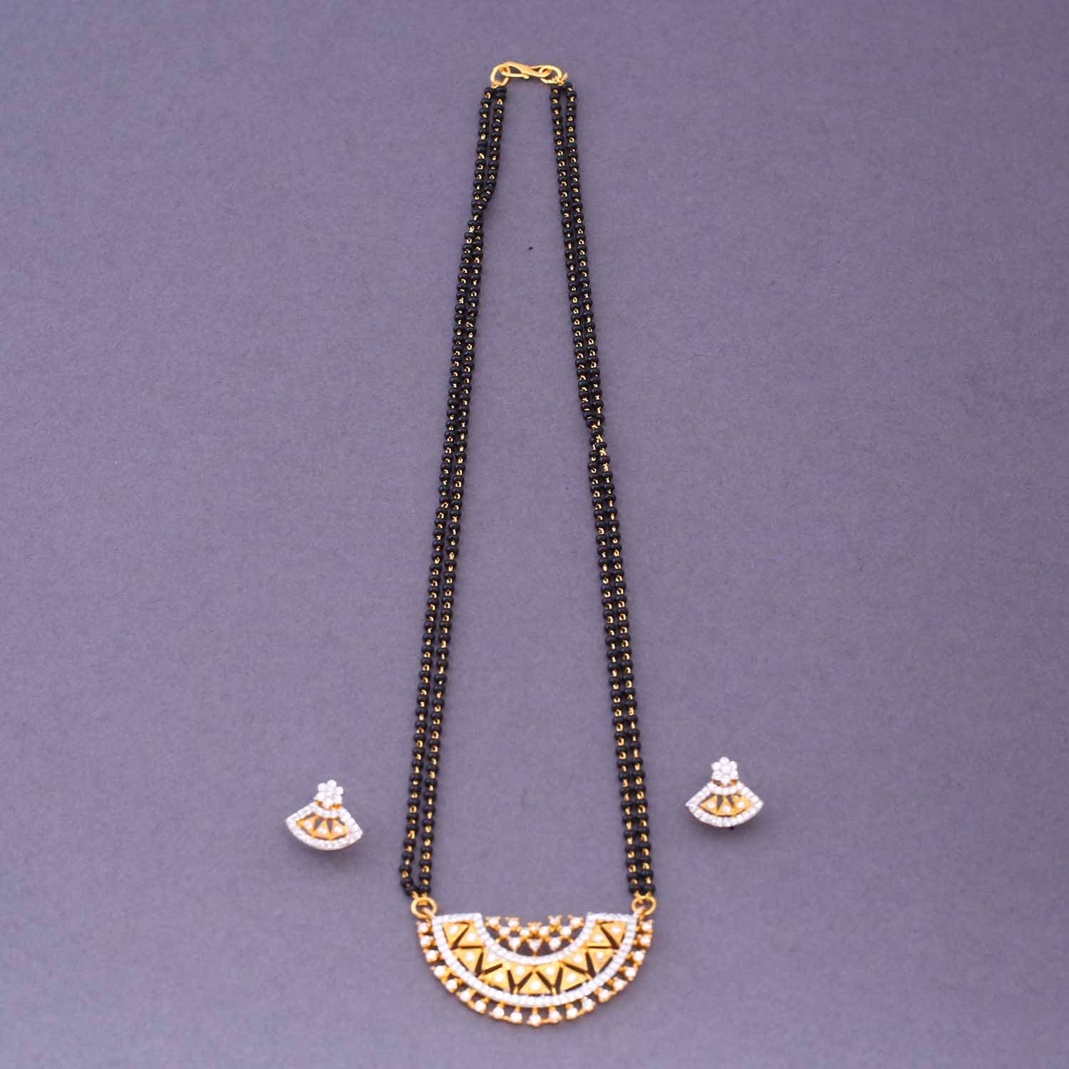 Golden Tribhuj Mangalsutra Set - Image 3