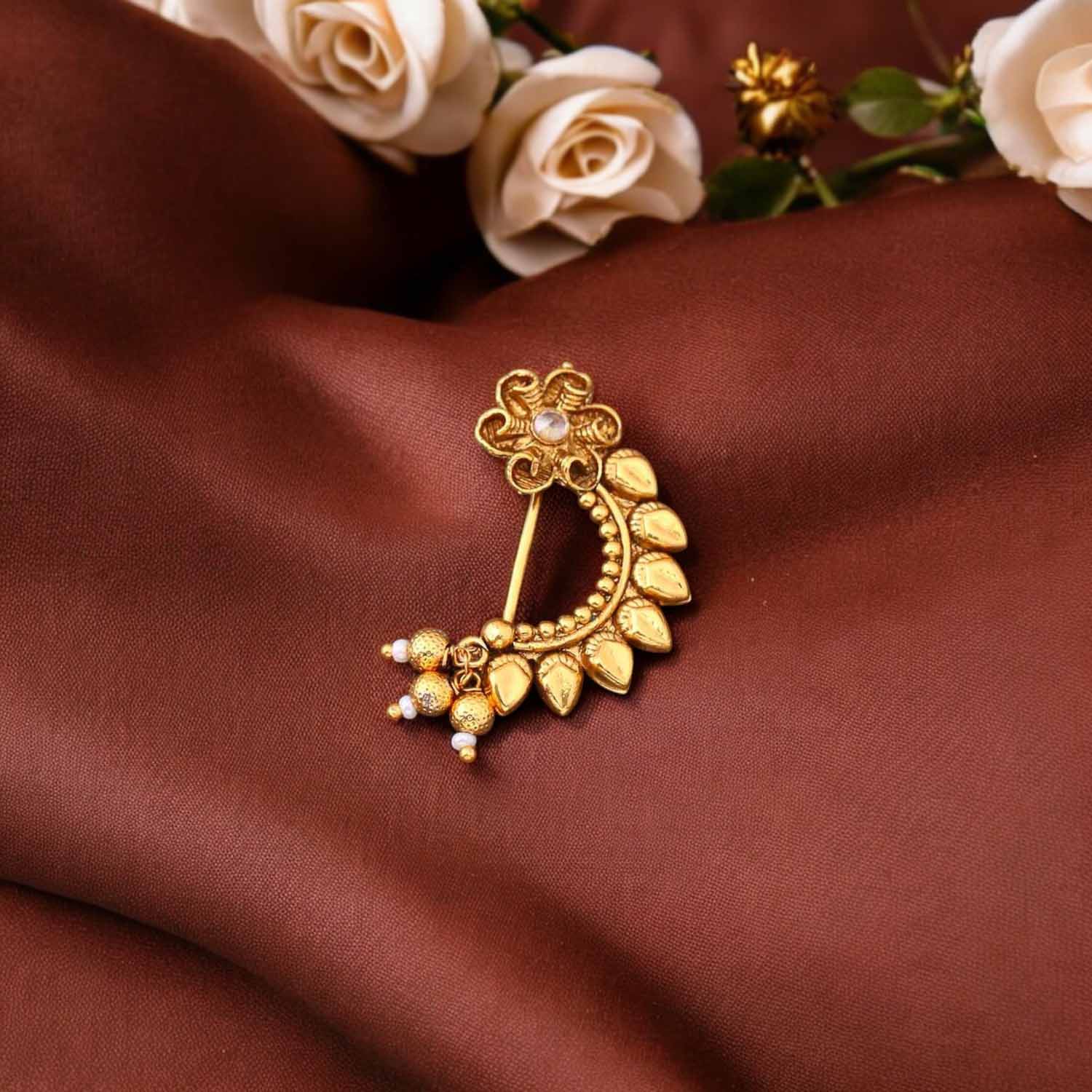 Golden Trina Nosepin