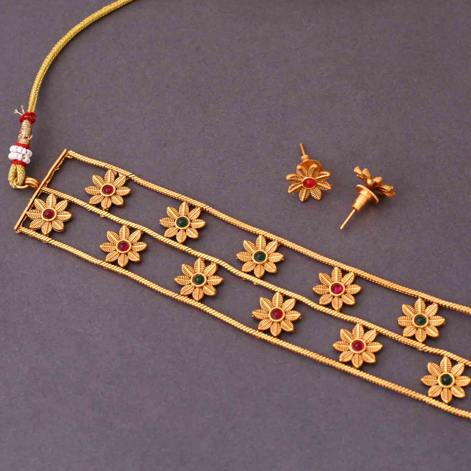 Golden Udvita Antique Jewellery Set - New Arrival - Image 4
