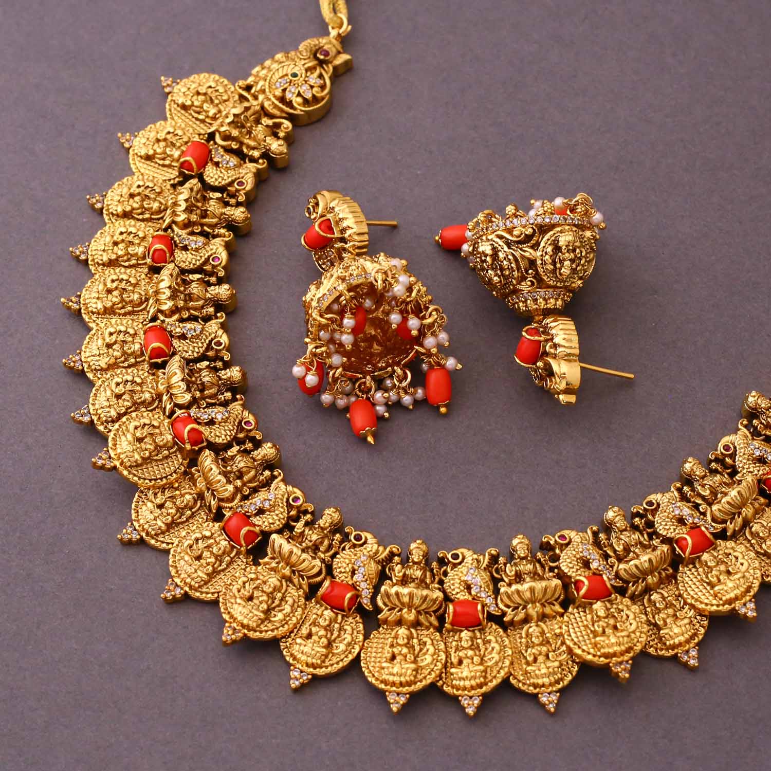 Golden Vaishnavi Temple Jewellery Set-New Arrival - Image 4