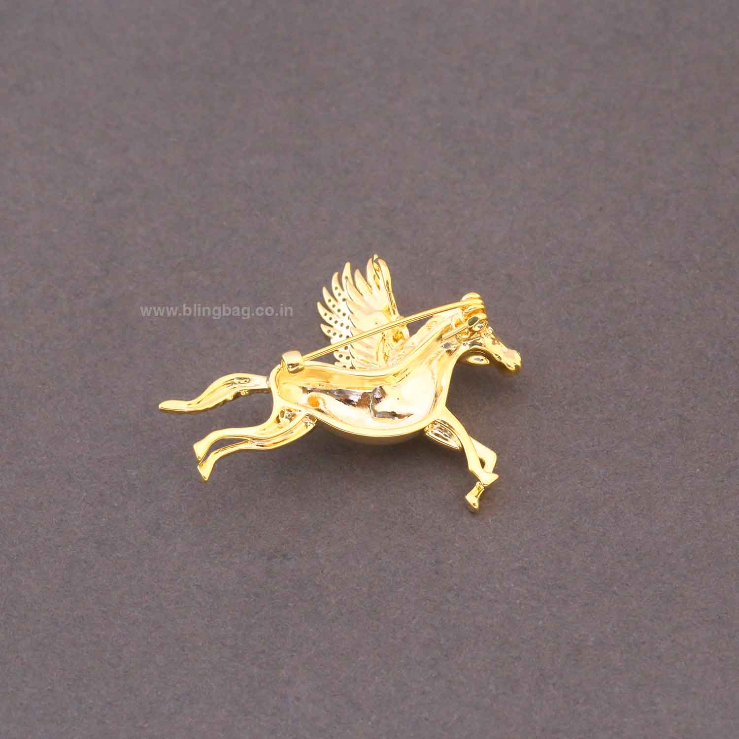 Golden Winged Horse Brooch - Image 5