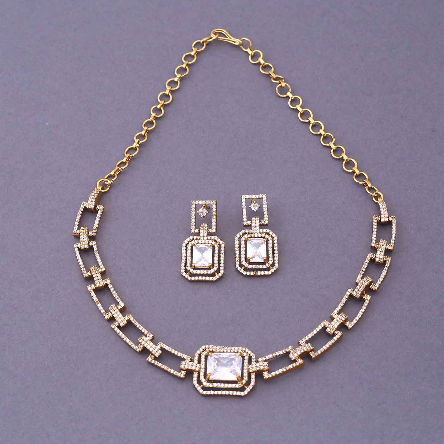 Golden Wisia Victorian Jewellery Set - New Arrival - Image 3