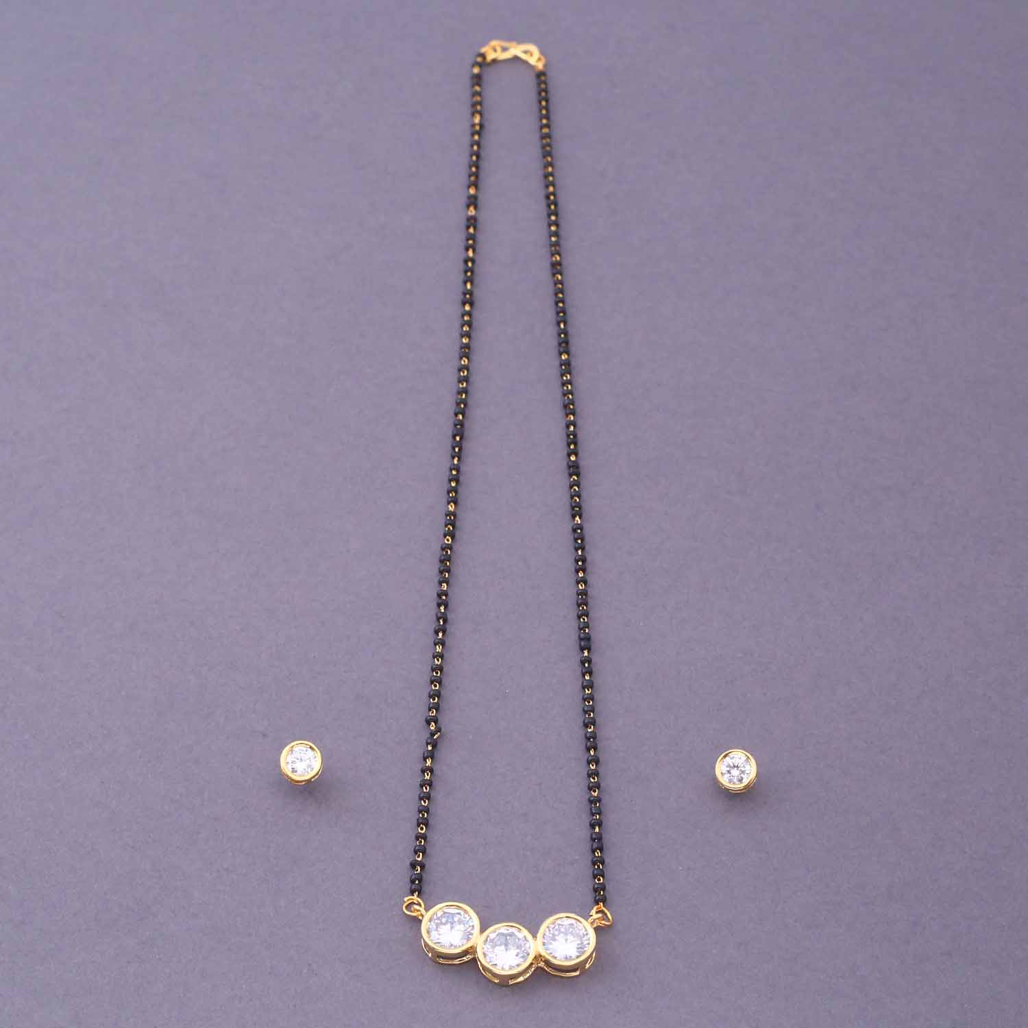Golden Yanel Mangalsutra Set - Image 3