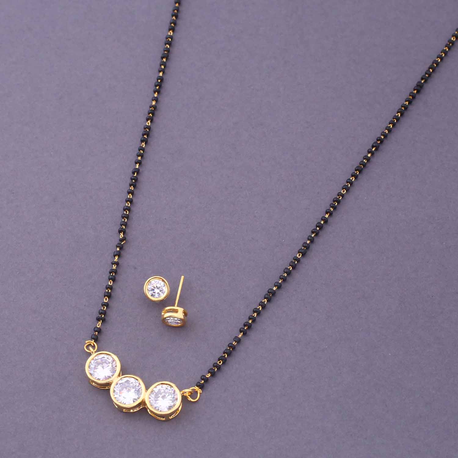 Golden Yanel Mangalsutra Set - Image 4