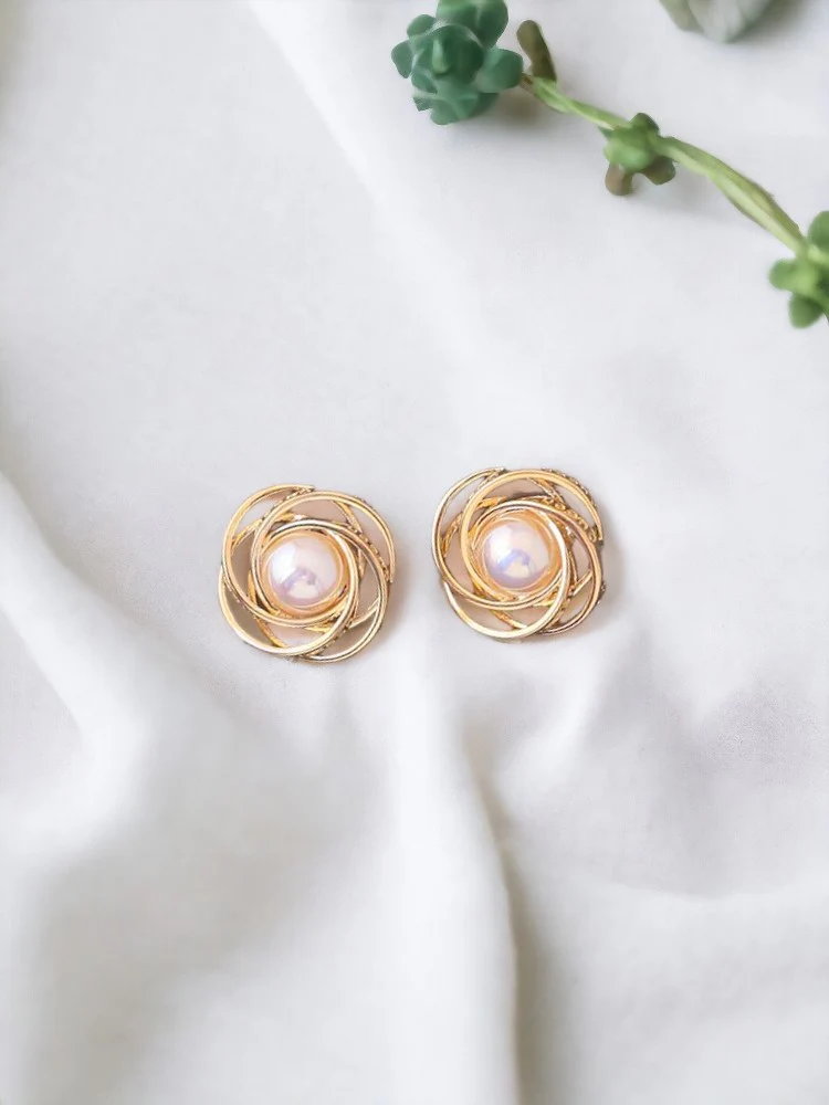 Golden Yellow Studs