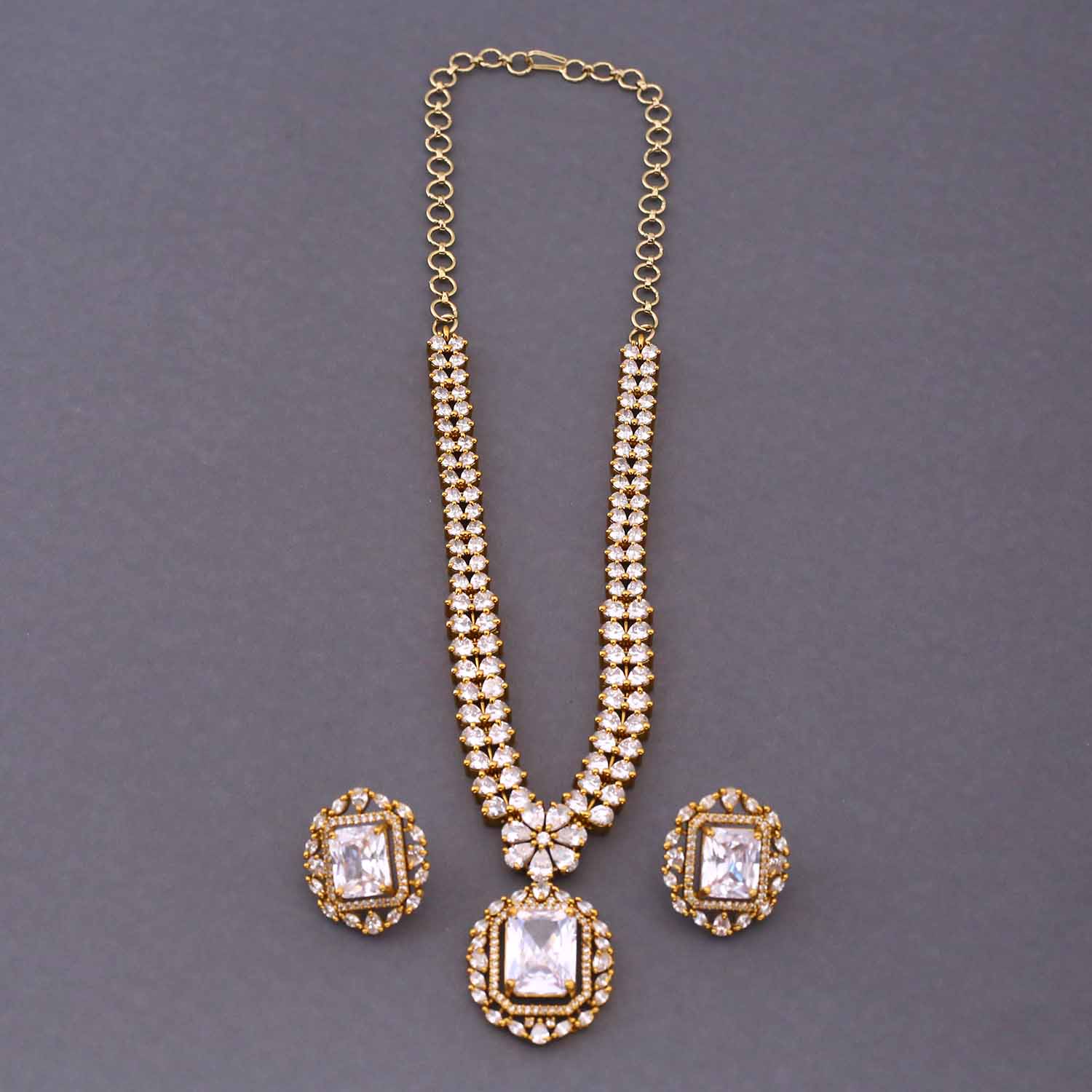 Golden Zevid Victorian Jewellery Set - New Arrival - Image 4