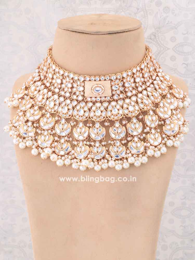 Ivory Aantra Jewellery Set - Image 2