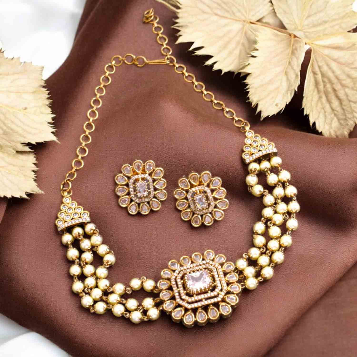 Ivory Acatte Victorian Jewellery Set - New Arrival