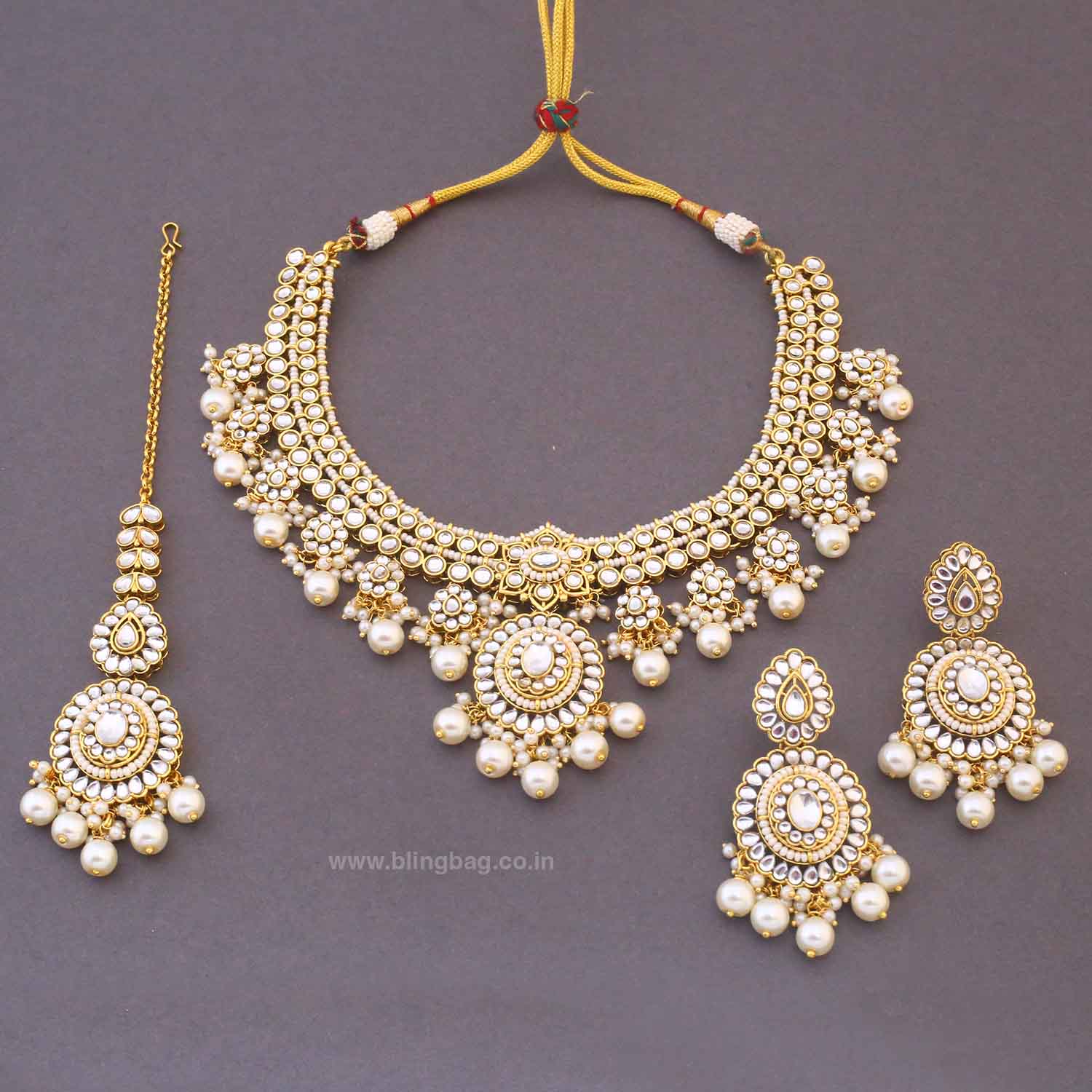 Ivory Grishma Kundan Jewellery Set - Image 4