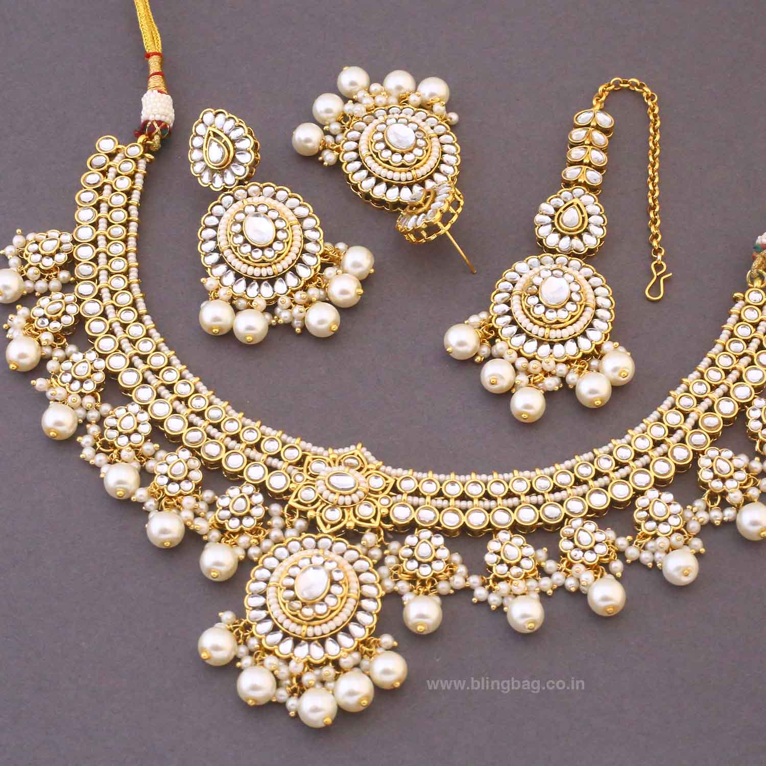 Ivory Grishma Kundan Jewellery Set - Image 5