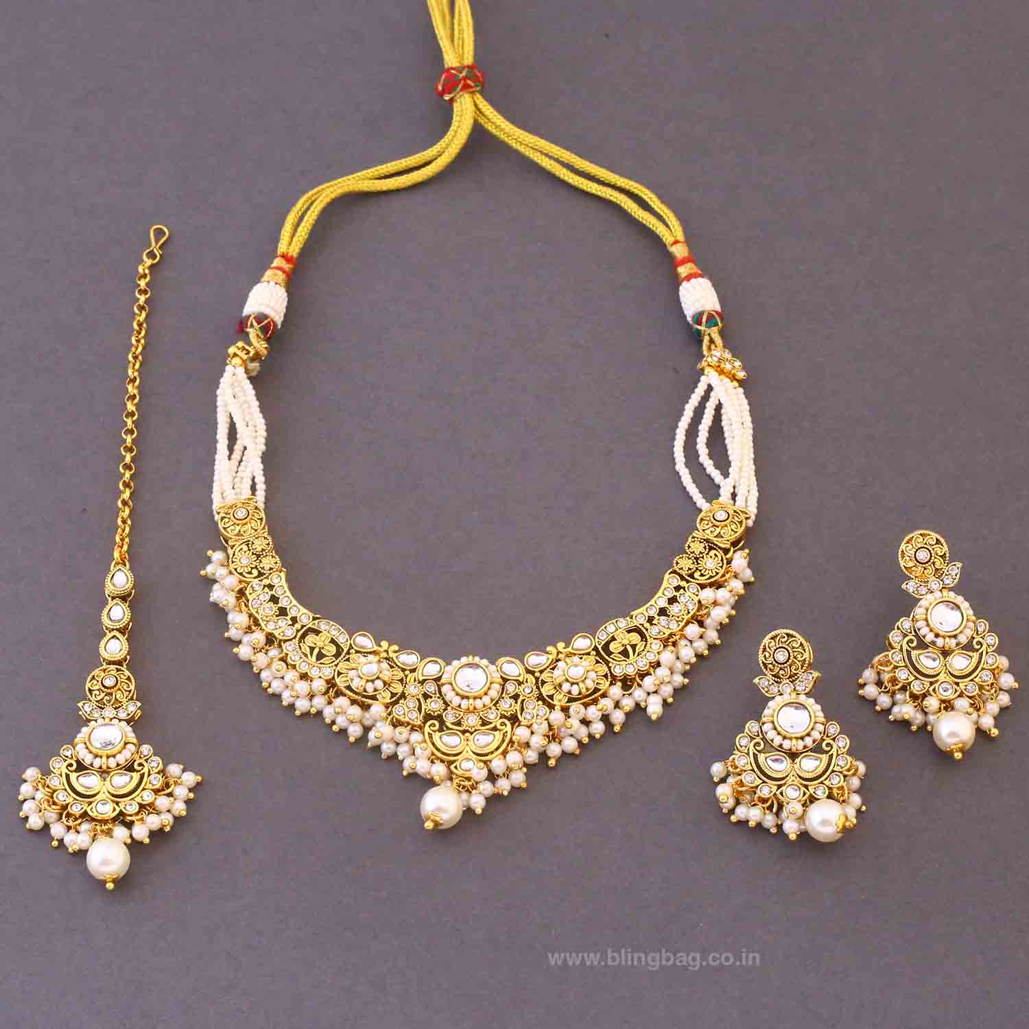Ivory Hritika Kundan Jewellery Set - Image 4