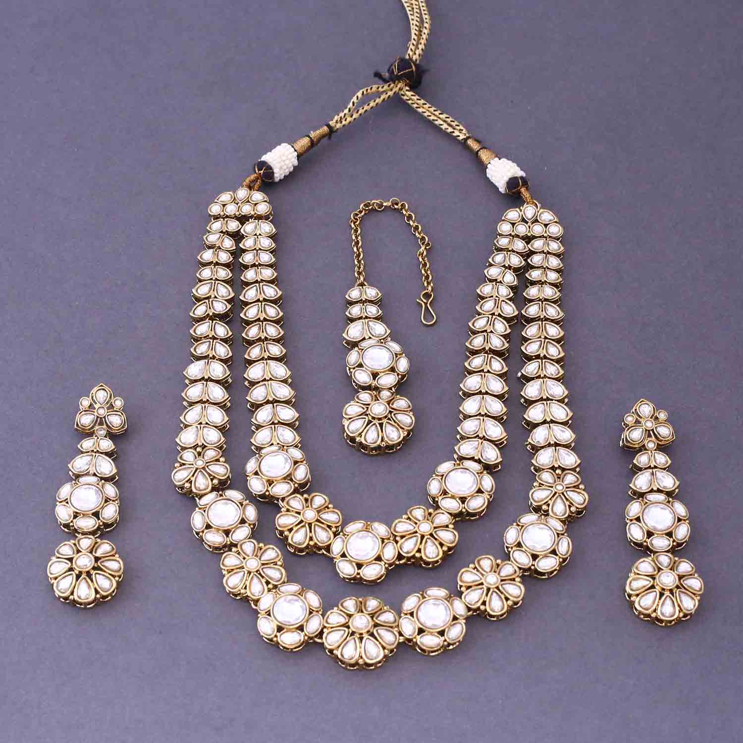 Ivory Jaine Kundan Jewellery Set - Image 3