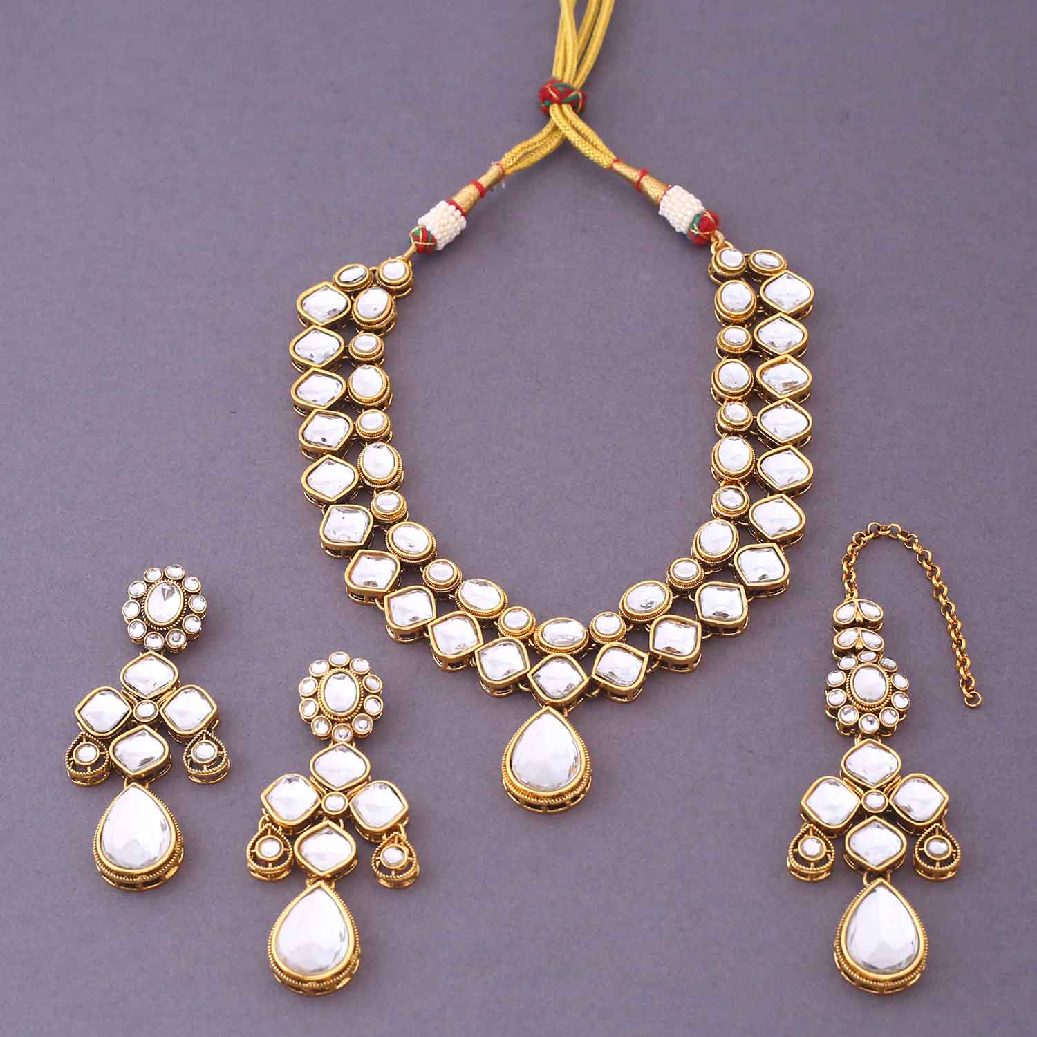 Ivory Kharuya Kundan Jewellery Set - Image 3