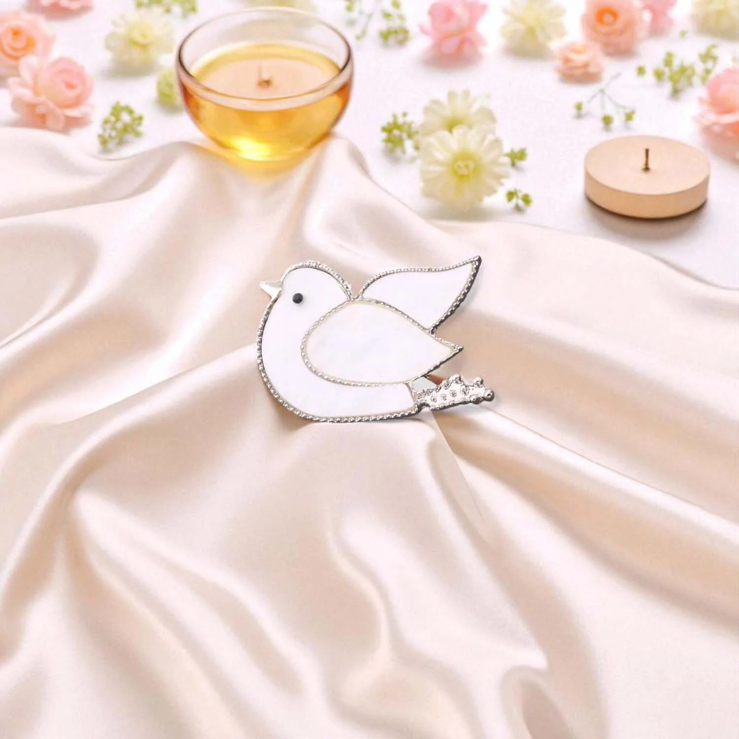 Ivory Pearly Brooch - Image 2