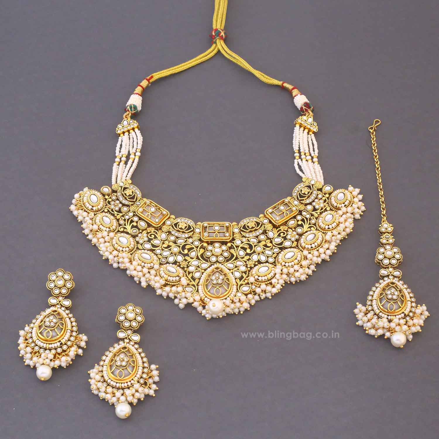 Ivory Roshnika Kundan Jewellery Set - Image 4