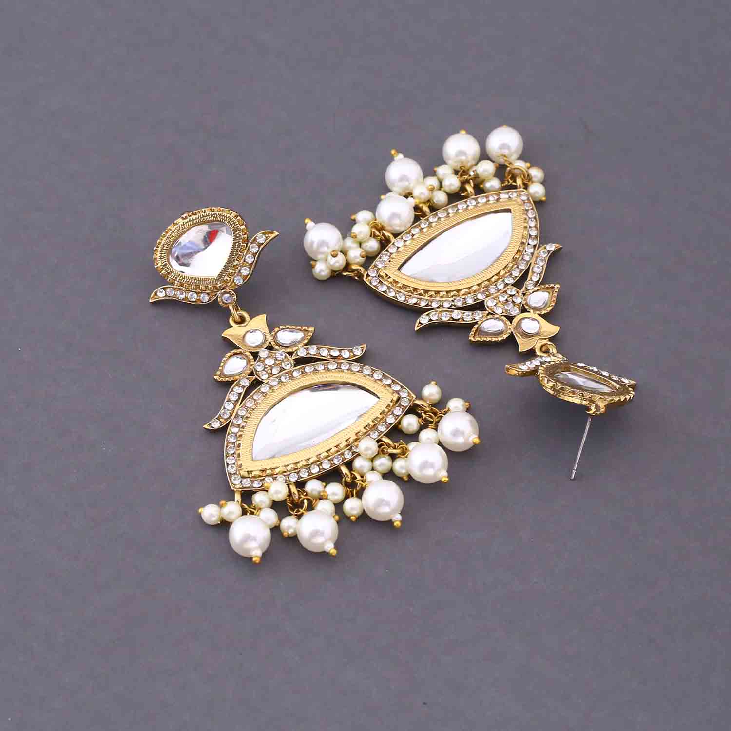 Ivory Shahruh Danglers - Image 3
