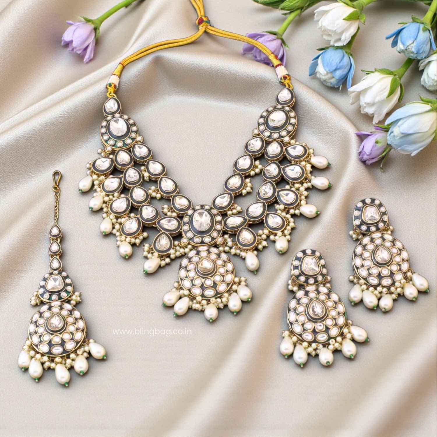 Ivory Shikani Kundan Jewellery Set - Image 3