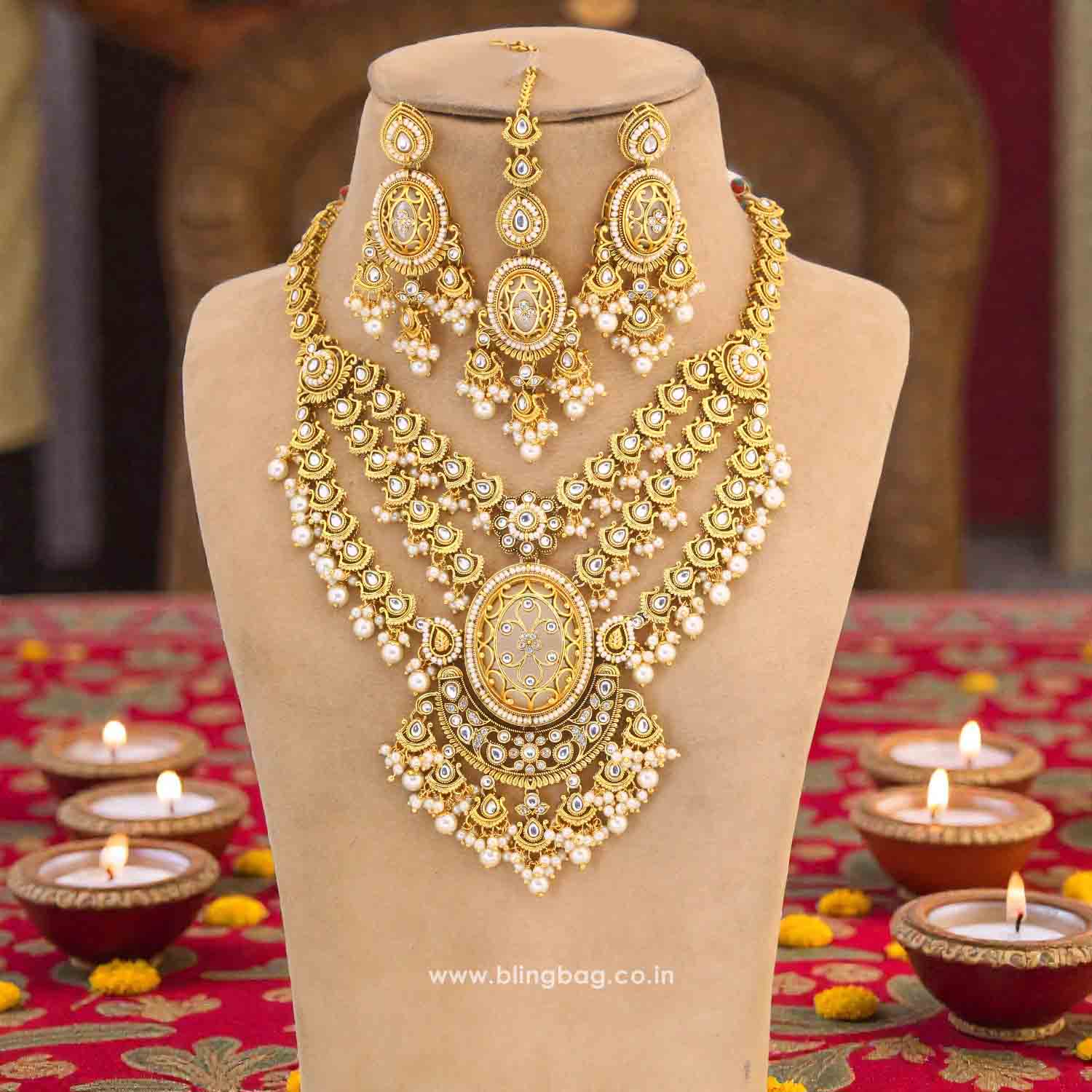 Ivory Sujata Kundan Jewellery Set - Image 3