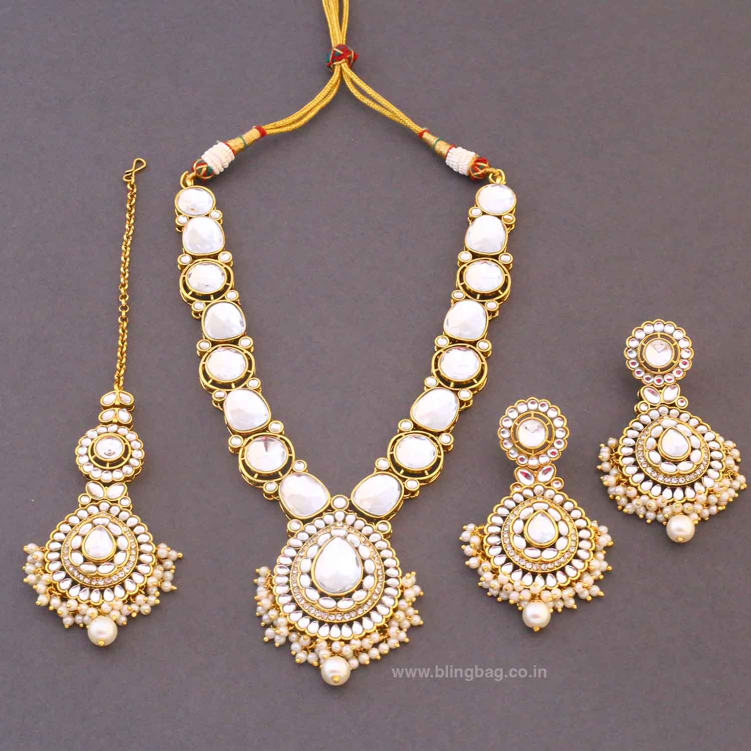 Ivory Umisha Kundan Jewellery Set - Image 4