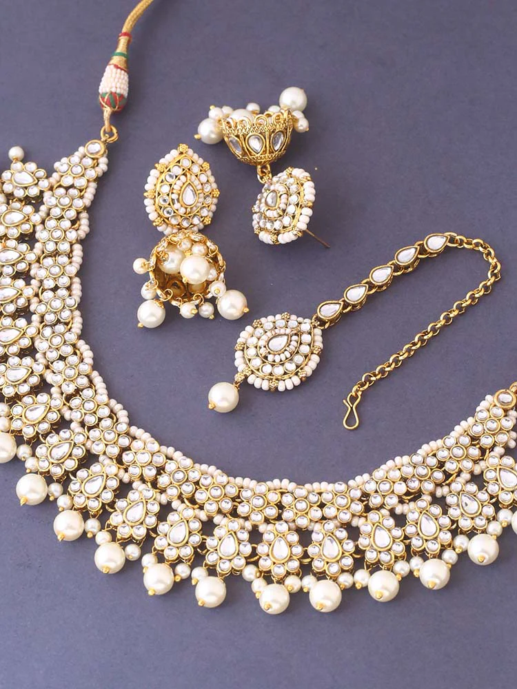 Ivory Vedikha Jewellery Set - Image 4