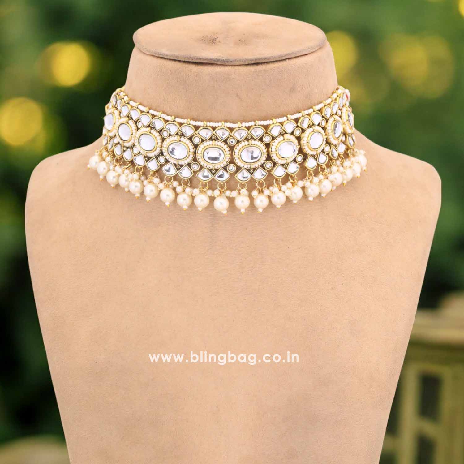 Ivory Viandra Kundan Jewellery Set - Image 2