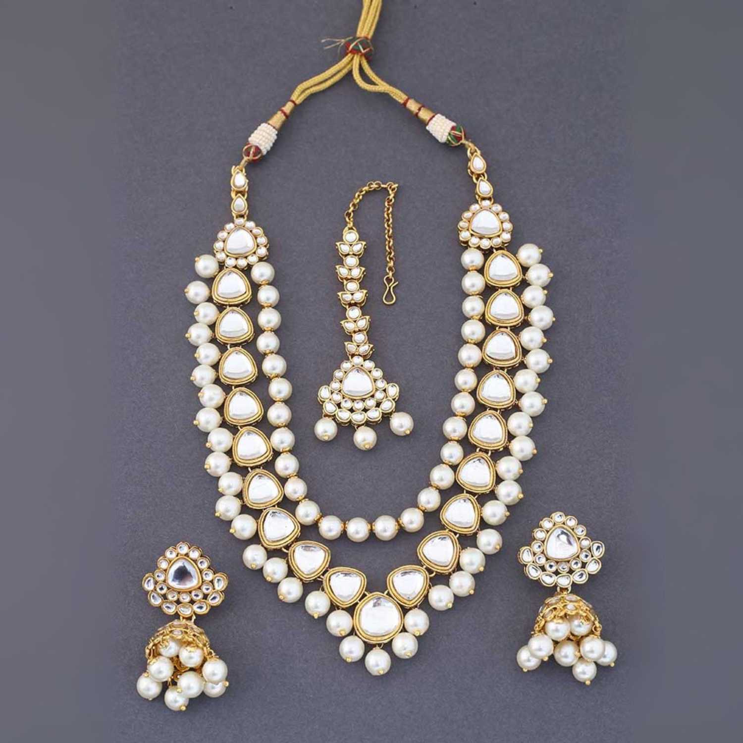 Ivory Virika Kundan Jewellery Set - Image 3