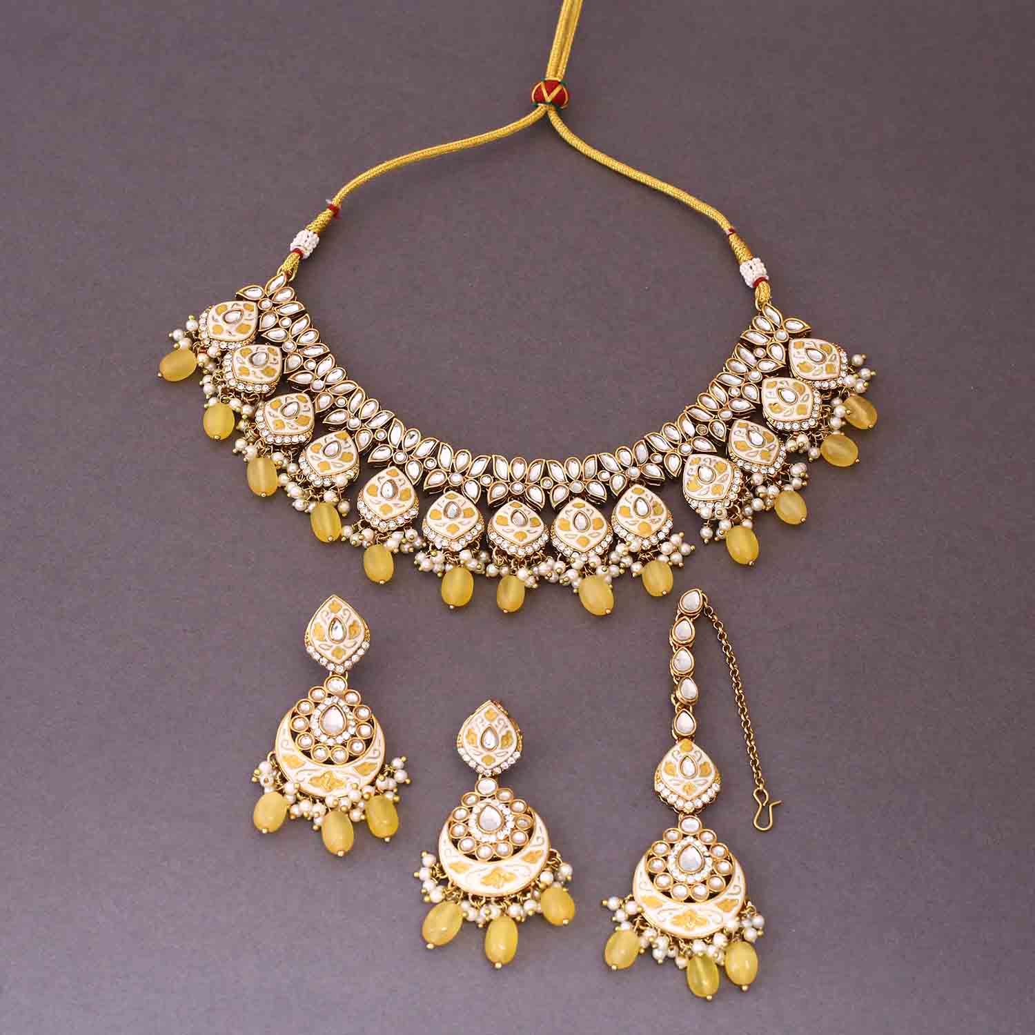 Lemon Dharvi Kundan Jewellery Set - Image 3