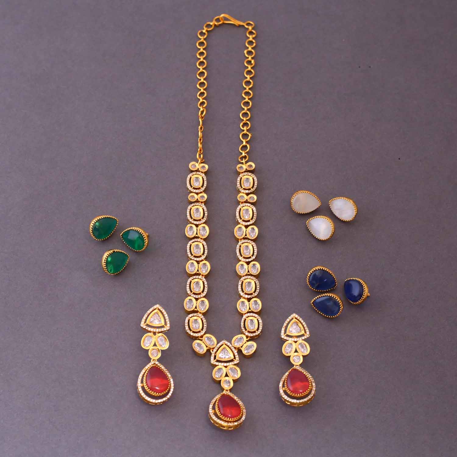 Multicolor Aarusha Antique Jewellery Set - Image 3