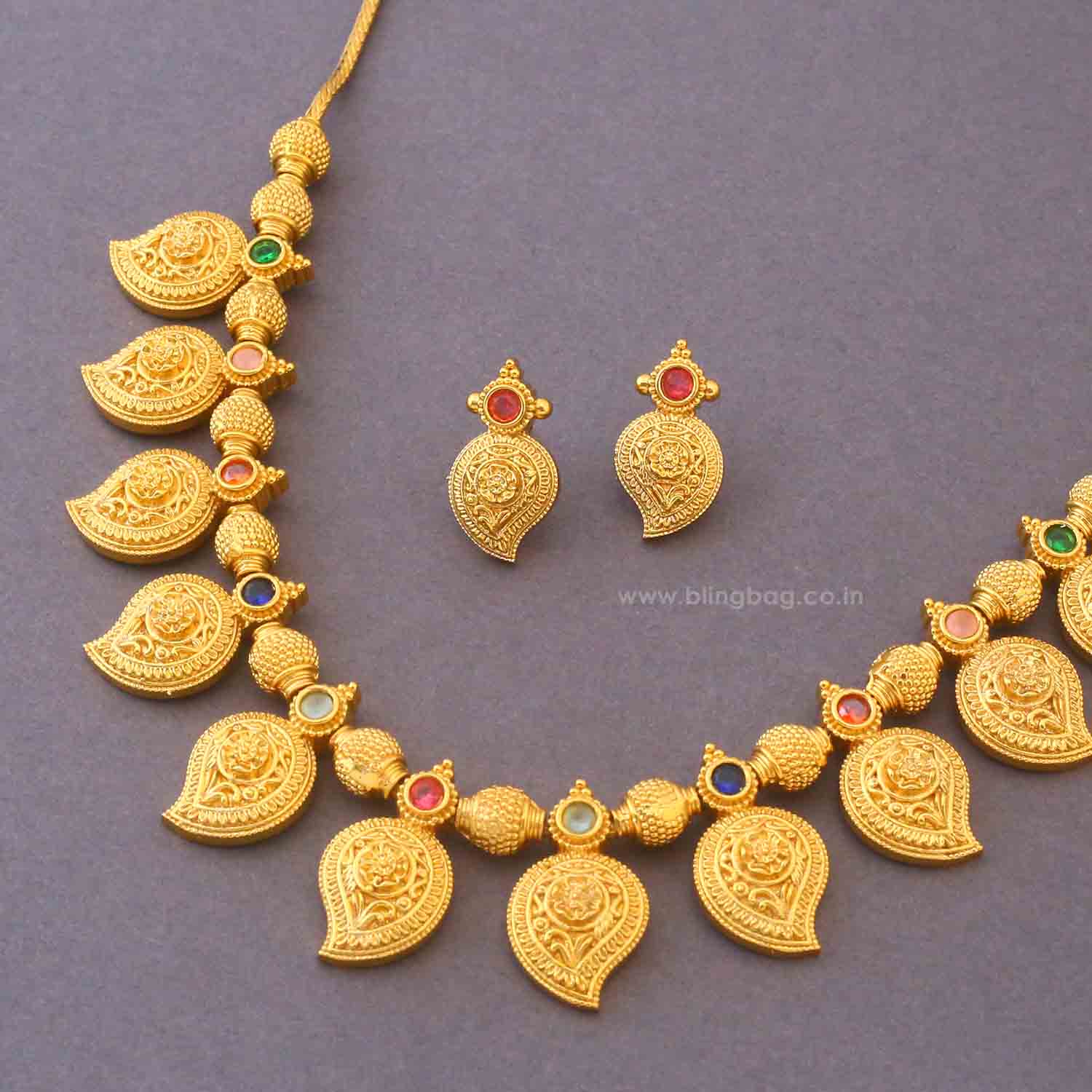 Multicolor Boomi Antique Jewellery Set - New Arrival - Image 5