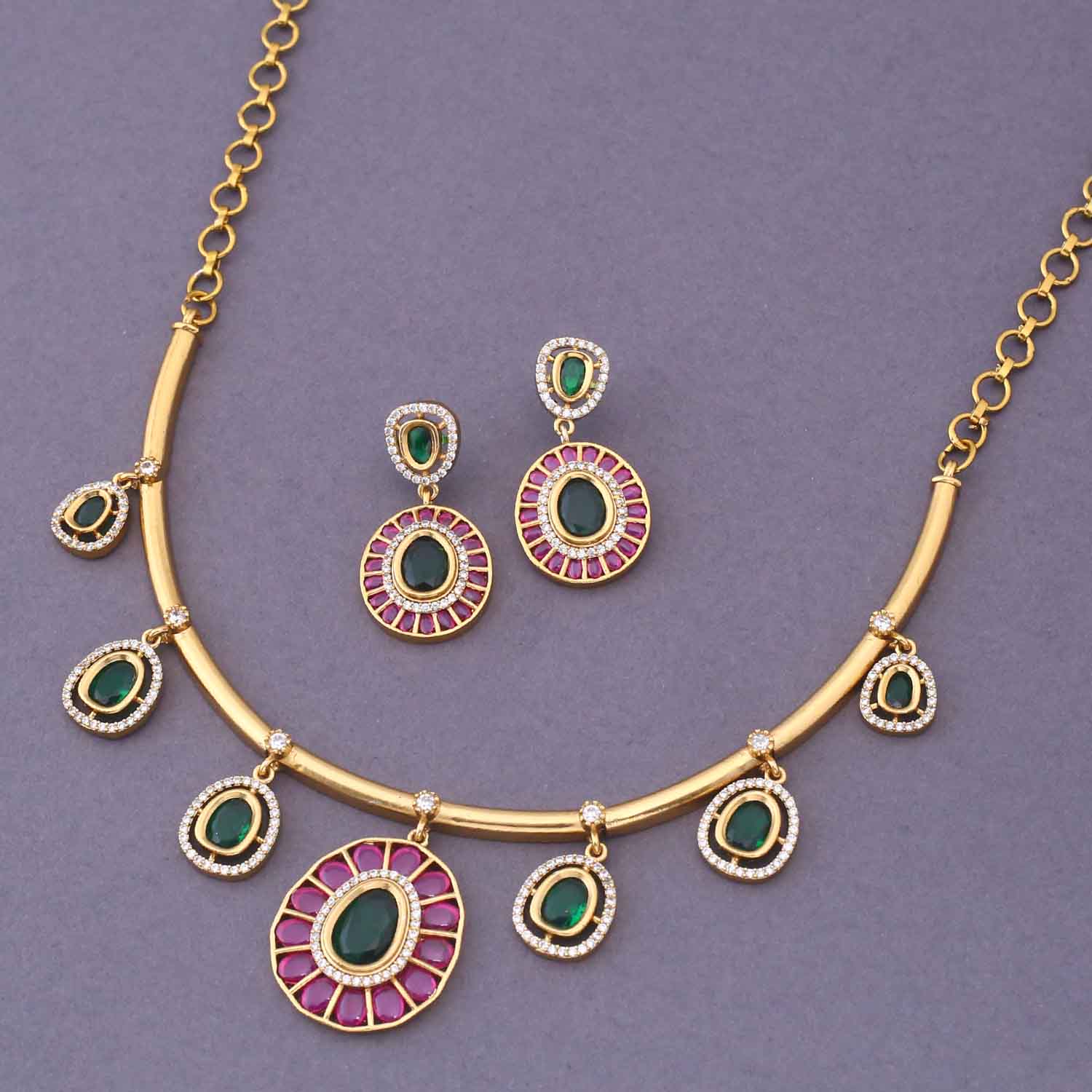 Multicolor Chaveeni Hasli Antique Jewellery Set - New Arrival - Image 4